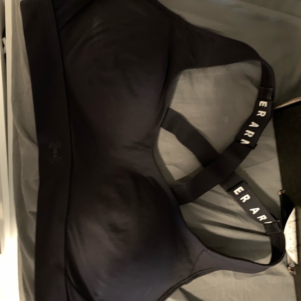 Brand New UnderArmour Sports Bra